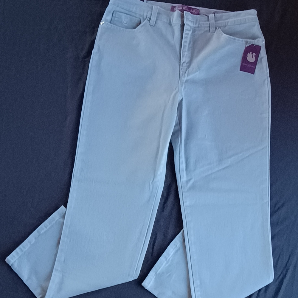 Gloria Vanderbilt Gray Straight Leg Jeans